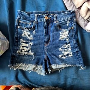 blue ripped american eagle jeans